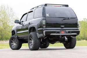 GMC Yukon Suspension Lift Kit - Rough Country - 6 Inch Lift Kit | NTD - '00-'06